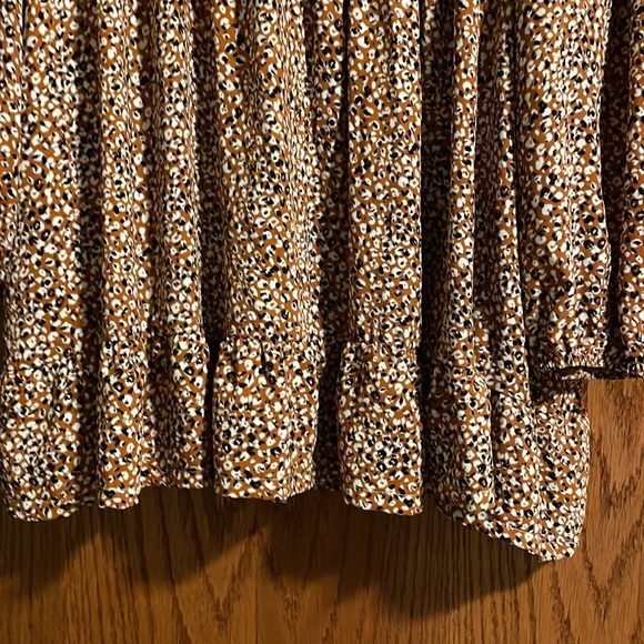 3 SHEIN dresses. XL. Excellent condition. Perfect for fall. 🍃 - Picture 7 of 10